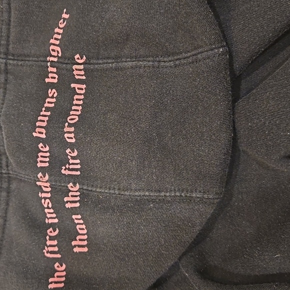 BEAUTIFUL DISASTER BLACK FULL ZIP HOODIE WITH A PHOENIX ON FRONT/BACK. SZ MEDIUM - Picture 4 of 12